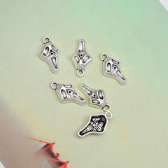 20pcs/Lot 12x22mm Tibetan Alloy Skull Head Charms Halloween Pendants Fit DIY Jewelry Making Supplies Accessories Handmade Crafts